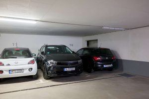 2 Tiefgaragenstellplätze
