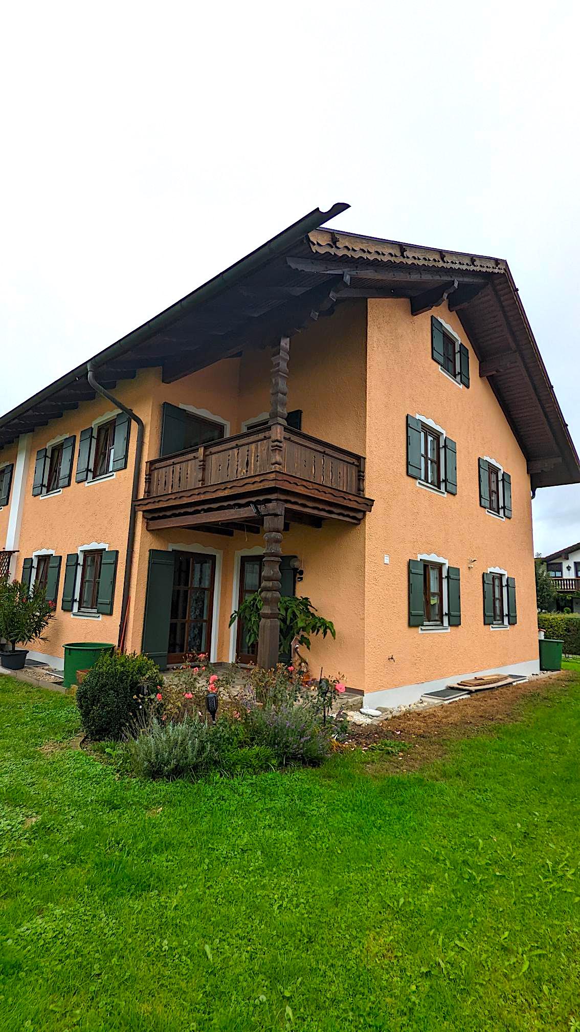 Charmante Doppelhaushälfte mit Wohlfühlgarantie! — Bild 1