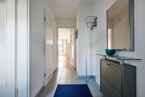 Erdgeschoss-sep. Wohnung-Eingangsbereich