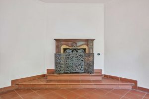 Erdgeschoss-Kamin