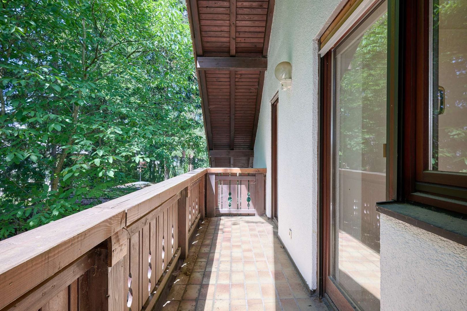 Dachgeschoss-Balkon