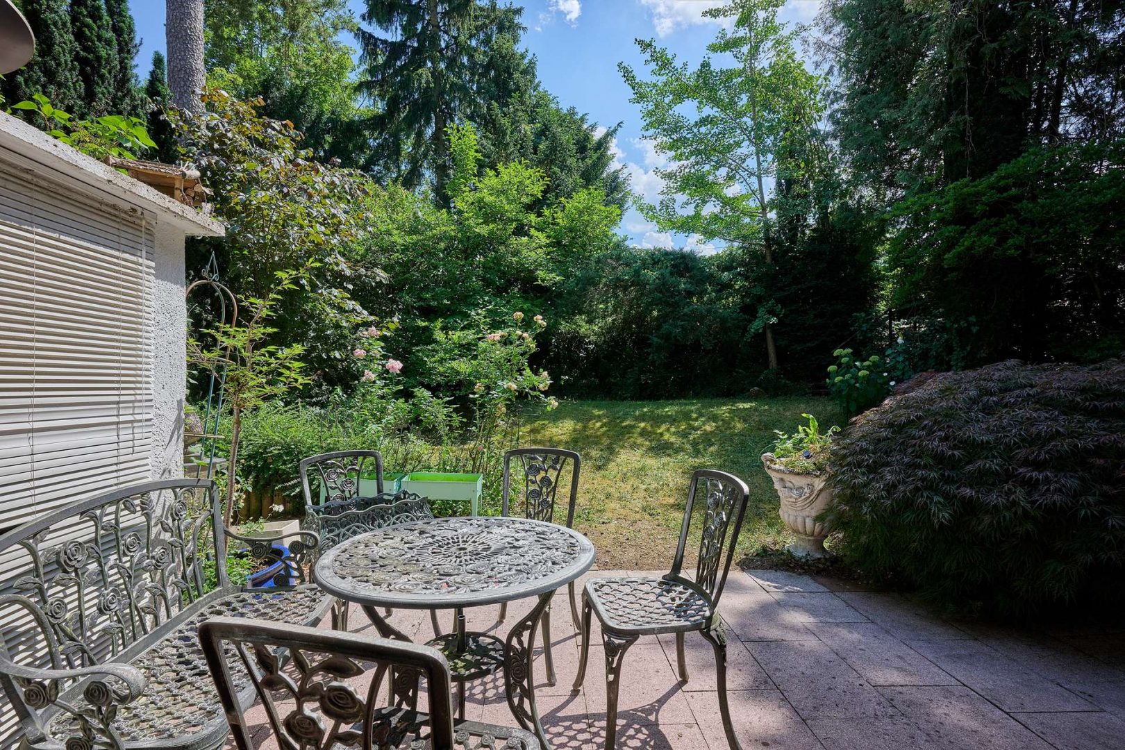 Essbereich im Garten