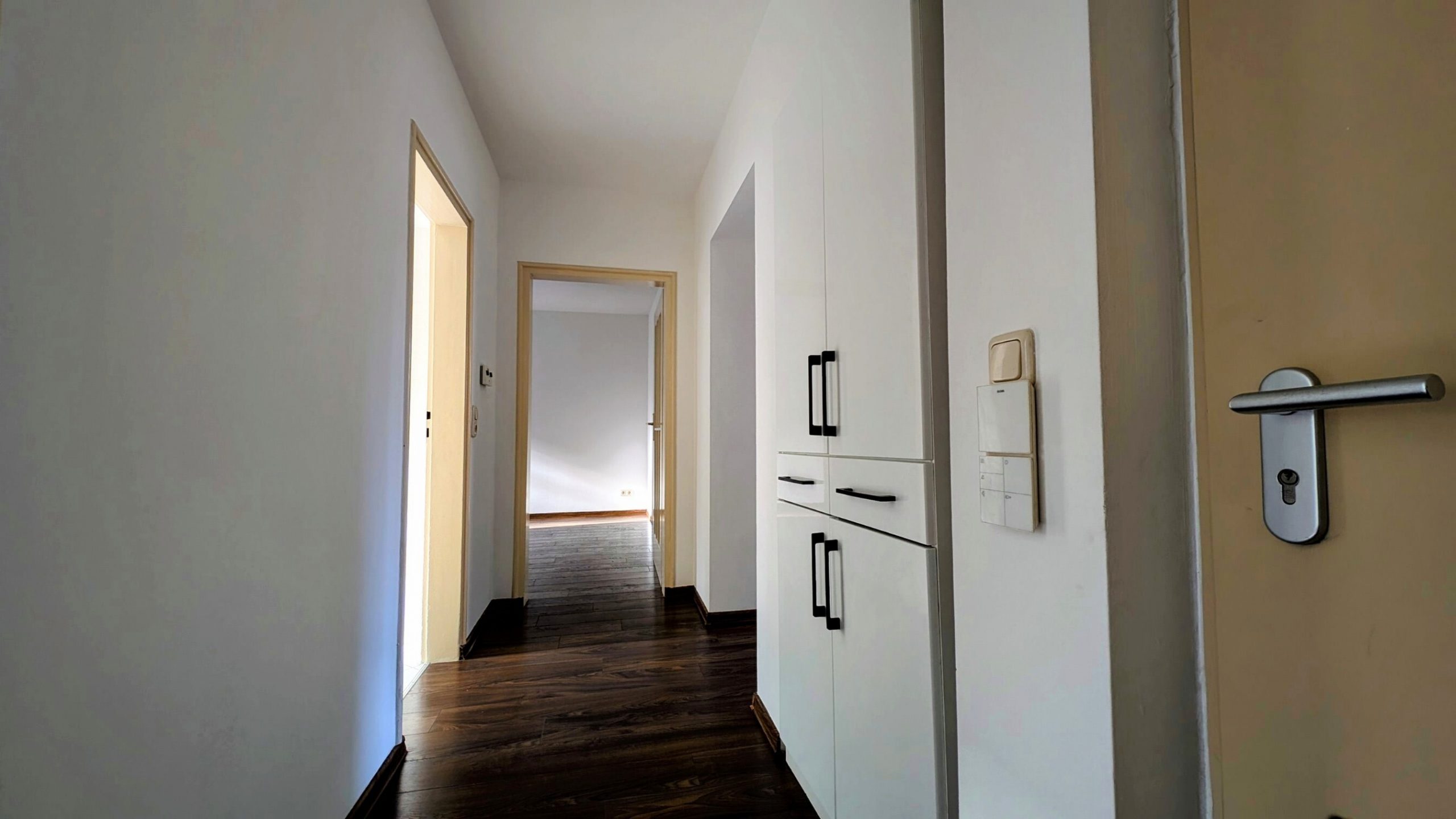 TOP DEAL – Vielseitige Wohnung für Eigennutzer und Anleger! — Bild 2