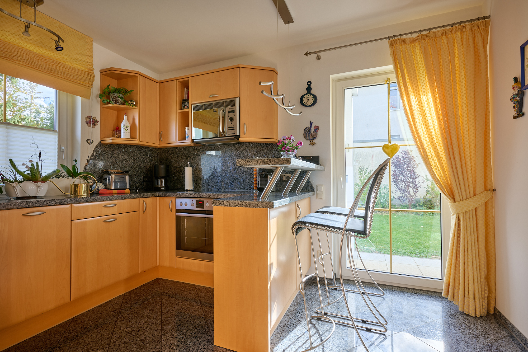 Exklusives Einfamilienhaus in ruhiger Traumlage – Eleganz, Raum und Komfort vereint — Bild 7
