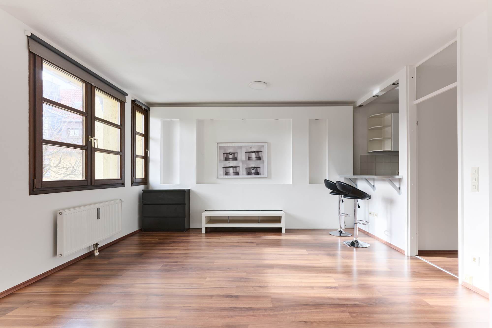 Großes 1-Zimmer-Apartment mit Balkon und Tiefgaragenstellplatz in ruhiger Lage von Heimstetten — Bild 1