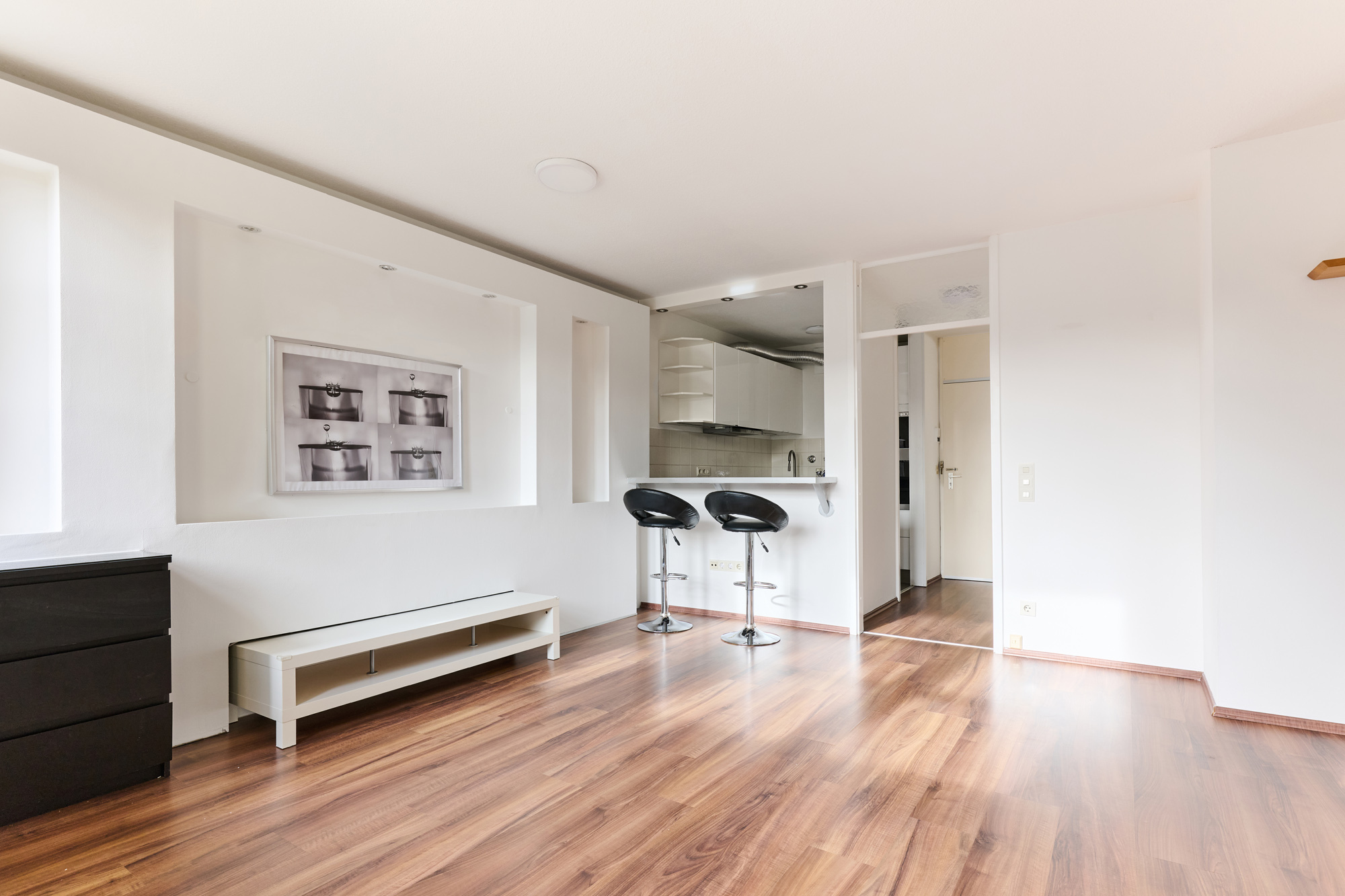 Großes 1-Zimmer-Apartment mit Balkon und Tiefgaragenstellplatz in ruhiger Lage von Heimstetten — Bild 8