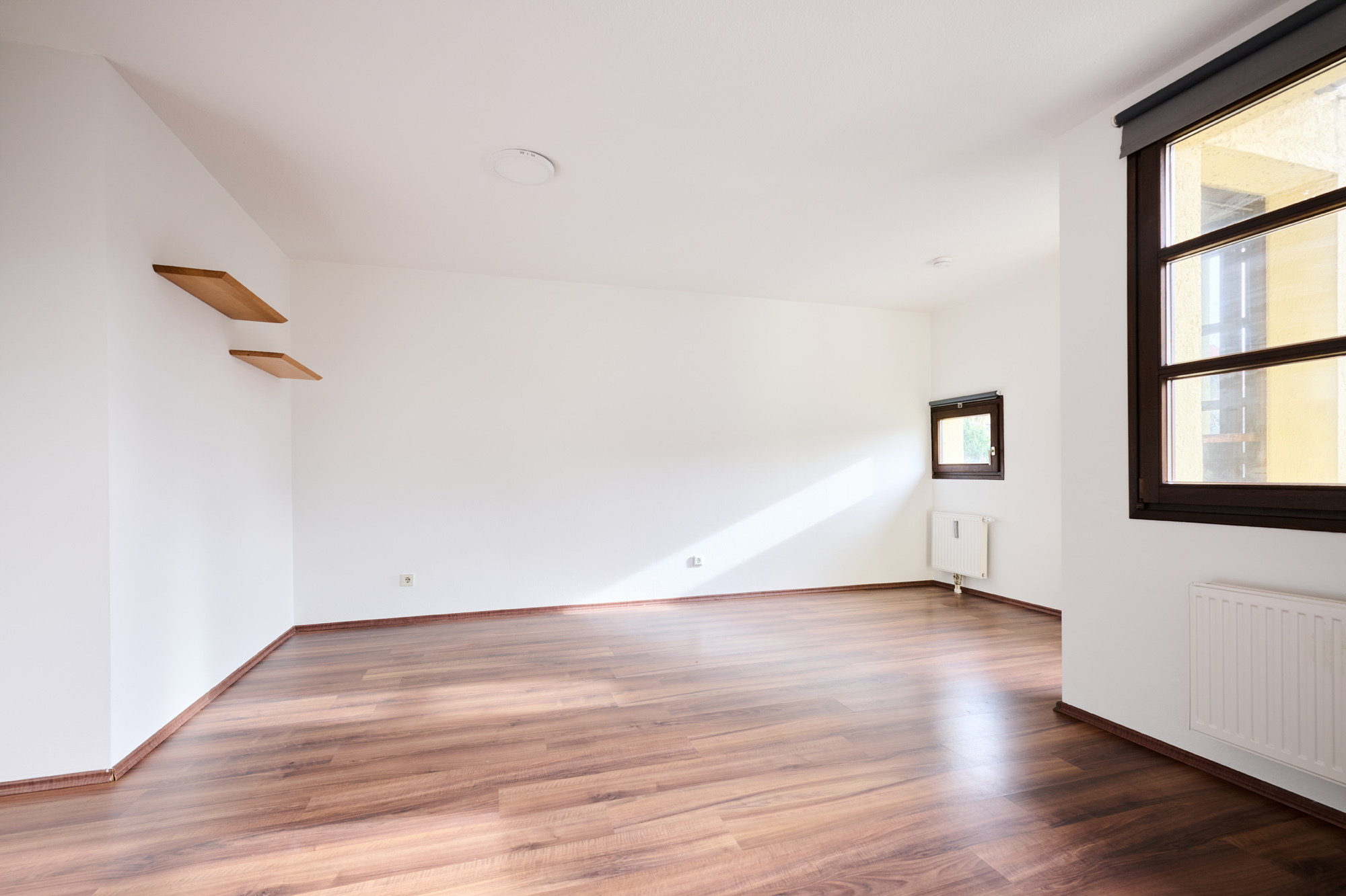 Großes 1-Zimmer-Apartment mit Balkon und Tiefgaragenstellplatz in ruhiger Lage von Heimstetten — Bild 3