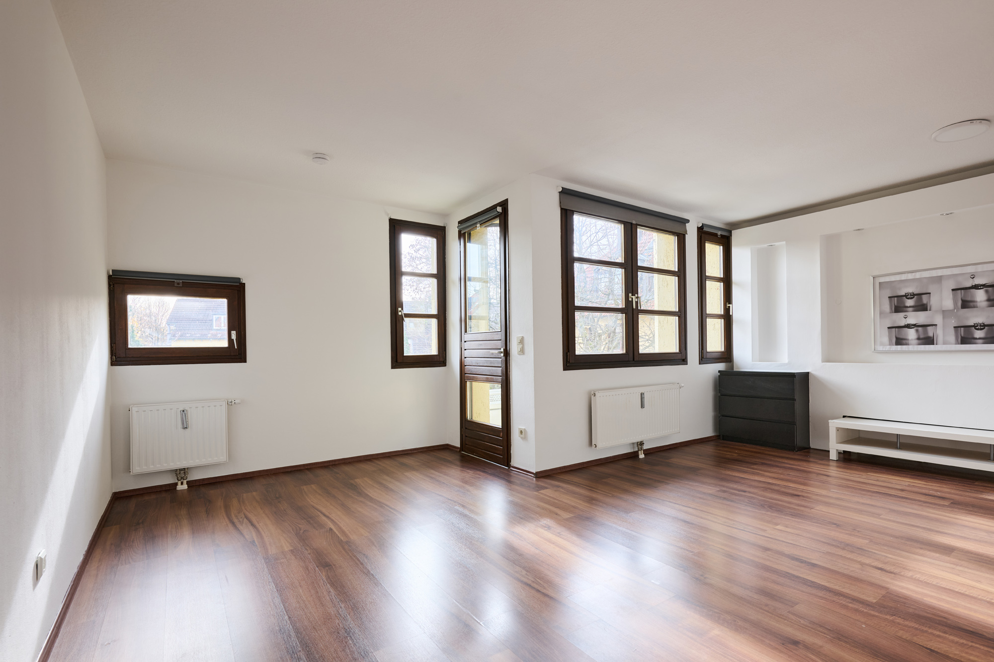 Großes 1-Zimmer-Apartment mit Balkon und Tiefgaragenstellplatz in ruhiger Lage von Heimstetten — Bild 4