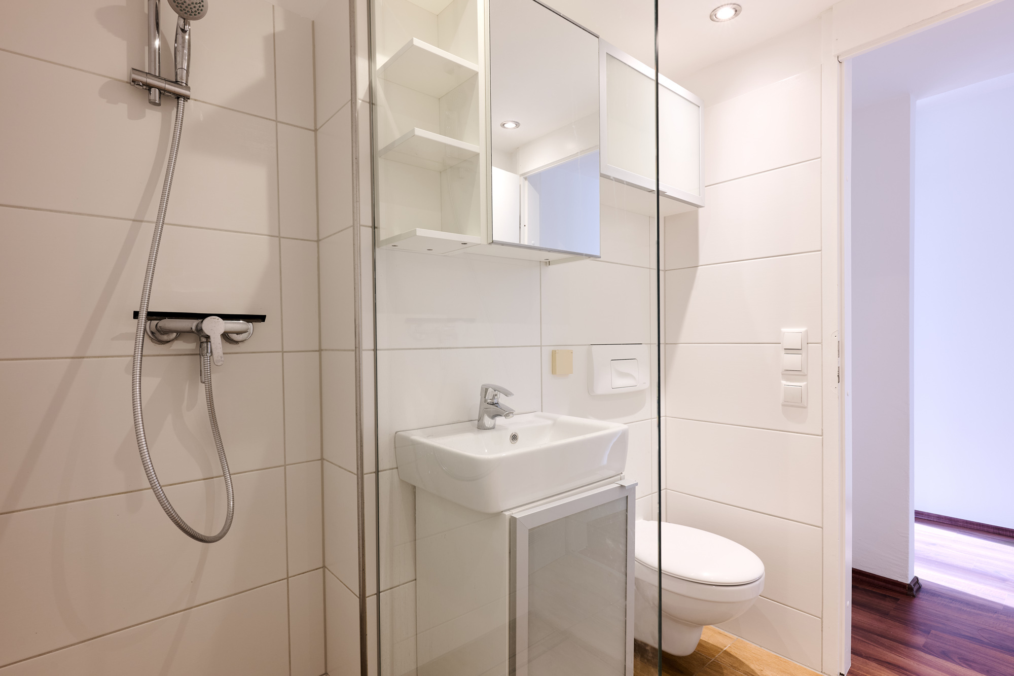 Großes 1-Zimmer-Apartment mit Balkon und Tiefgaragenstellplatz in ruhiger Lage von Heimstetten — Bild 14