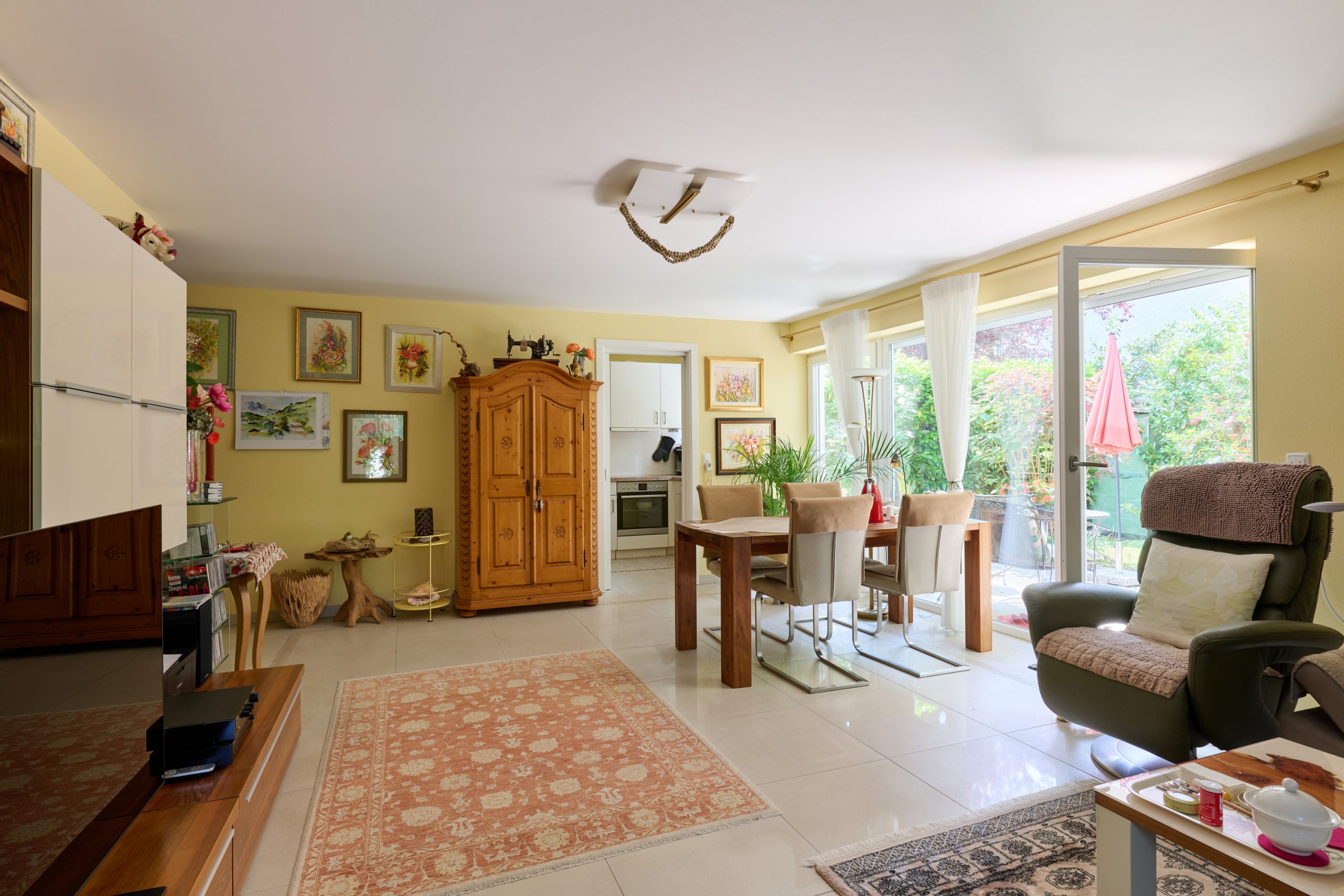 Gartenidylle in Bestlage–Top Wohnung mit Terrasse, ca. 140 m² Privatgarten und A+ Energieeffizienz! — Bild 5