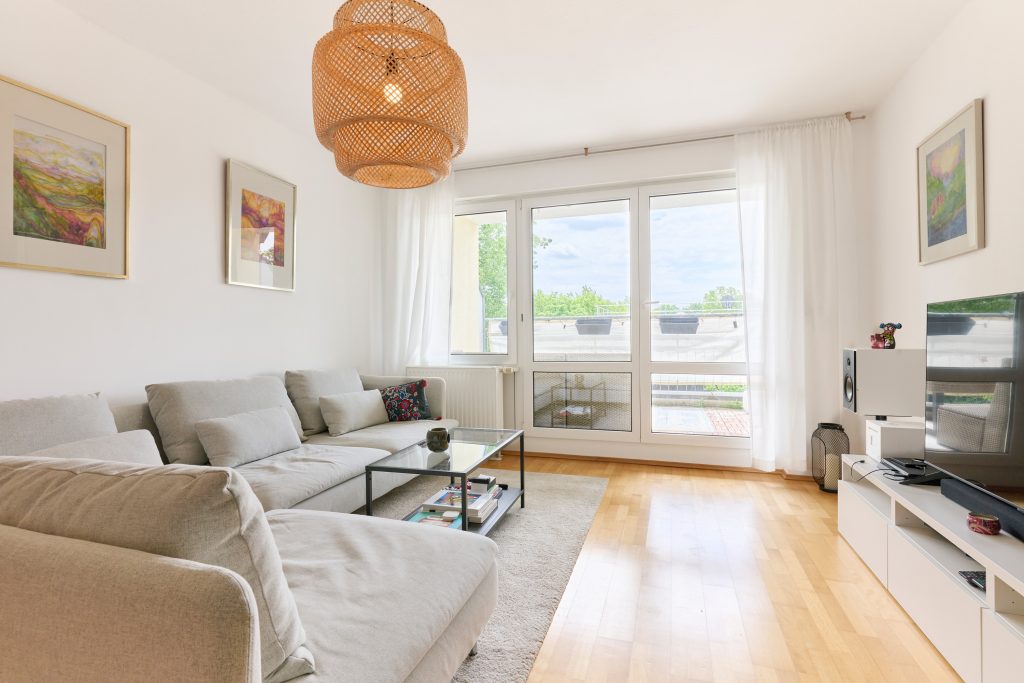 Ankommen, durchatmen und wohlfühlen – freie 2- Zimmer-Wohnung mit sonniger Loggia!