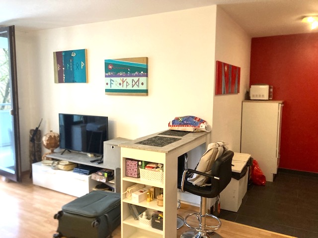 Helle 1,5-Zimmer-Wohnung mit großem Balkon – modern, komfortabel und sofort bezugsfertig! — Bild 4