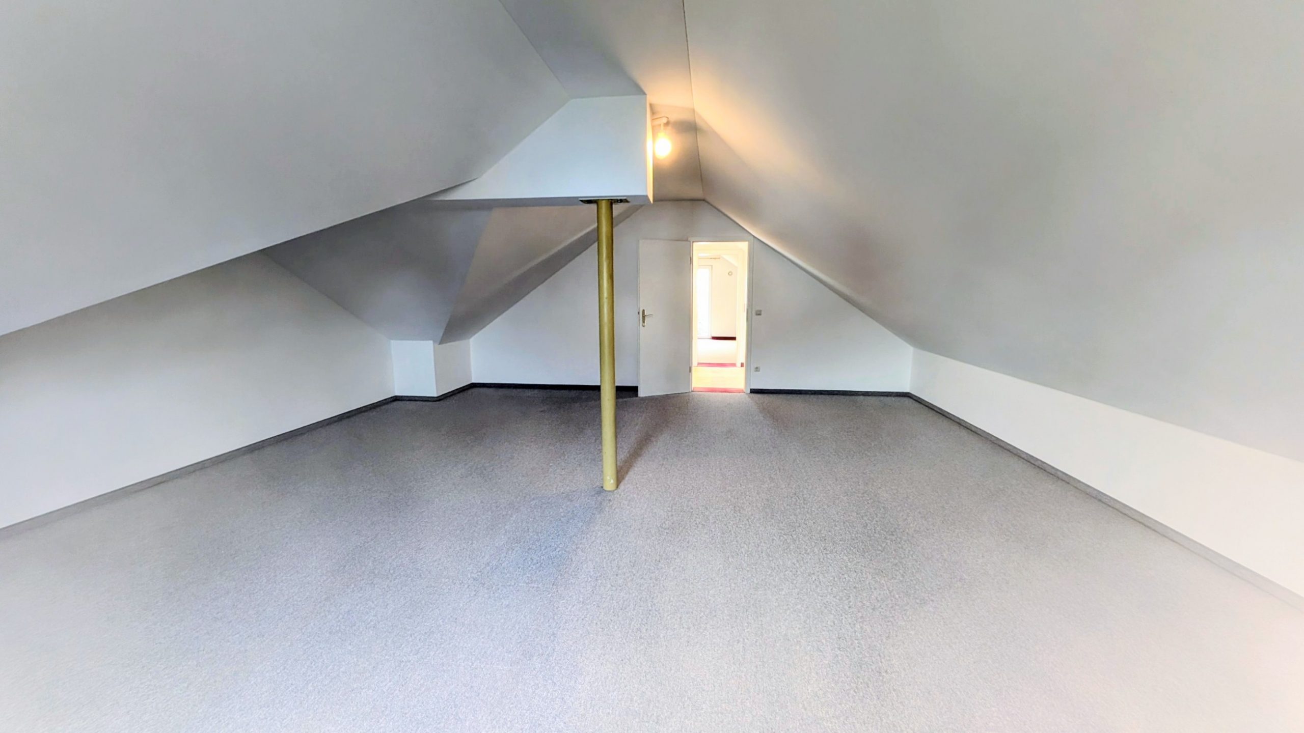 Einfamilienhaus mit großzügigem Raumgefühl, flexiblen Gestaltungsmöglichkeiten und Traum Grundstück — Bild 26