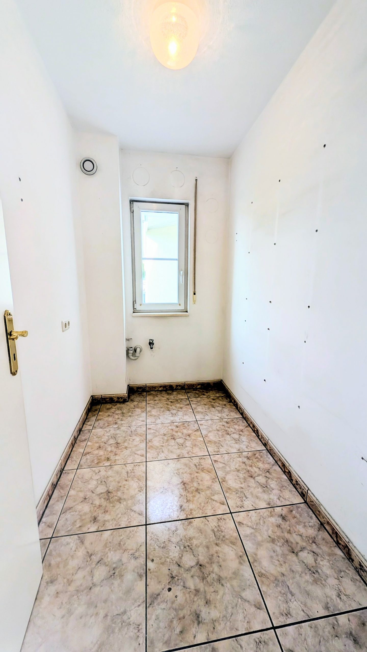 Einfamilienhaus mit großzügigem Raumgefühl, flexiblen Gestaltungsmöglichkeiten und Traum Grundstück — Bild 8
