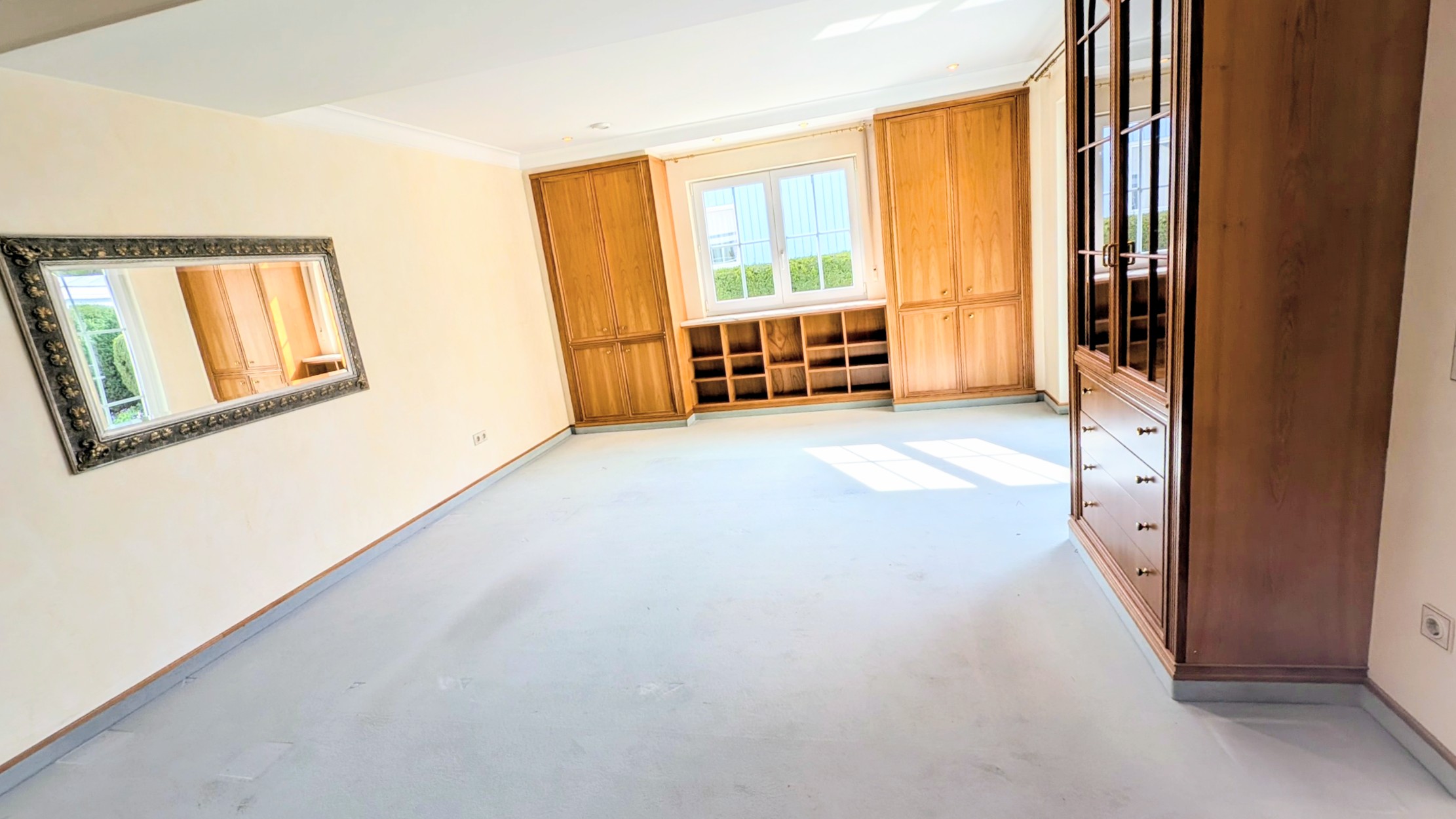 Einfamilienhaus mit großzügigem Raumgefühl, flexiblen Gestaltungsmöglichkeiten und Traum Grundstück — Bild 15