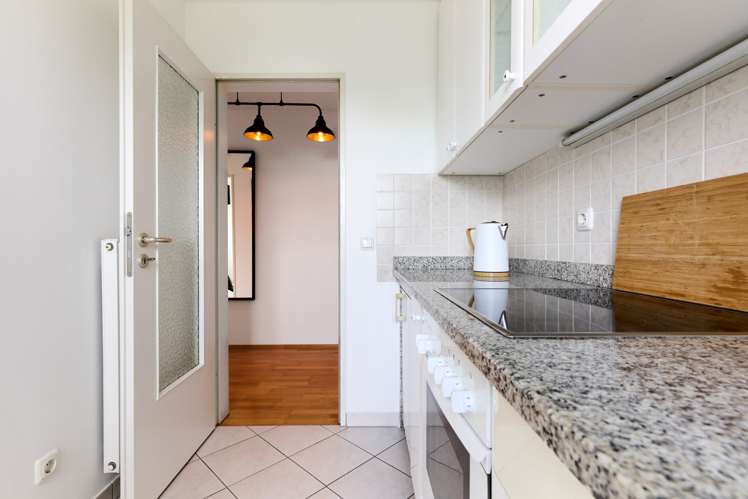 Ankommen, durchatmen und wohlfühlen – freie 2- Zimmer-Wohnung mit sonniger Loggia! — Bild 5