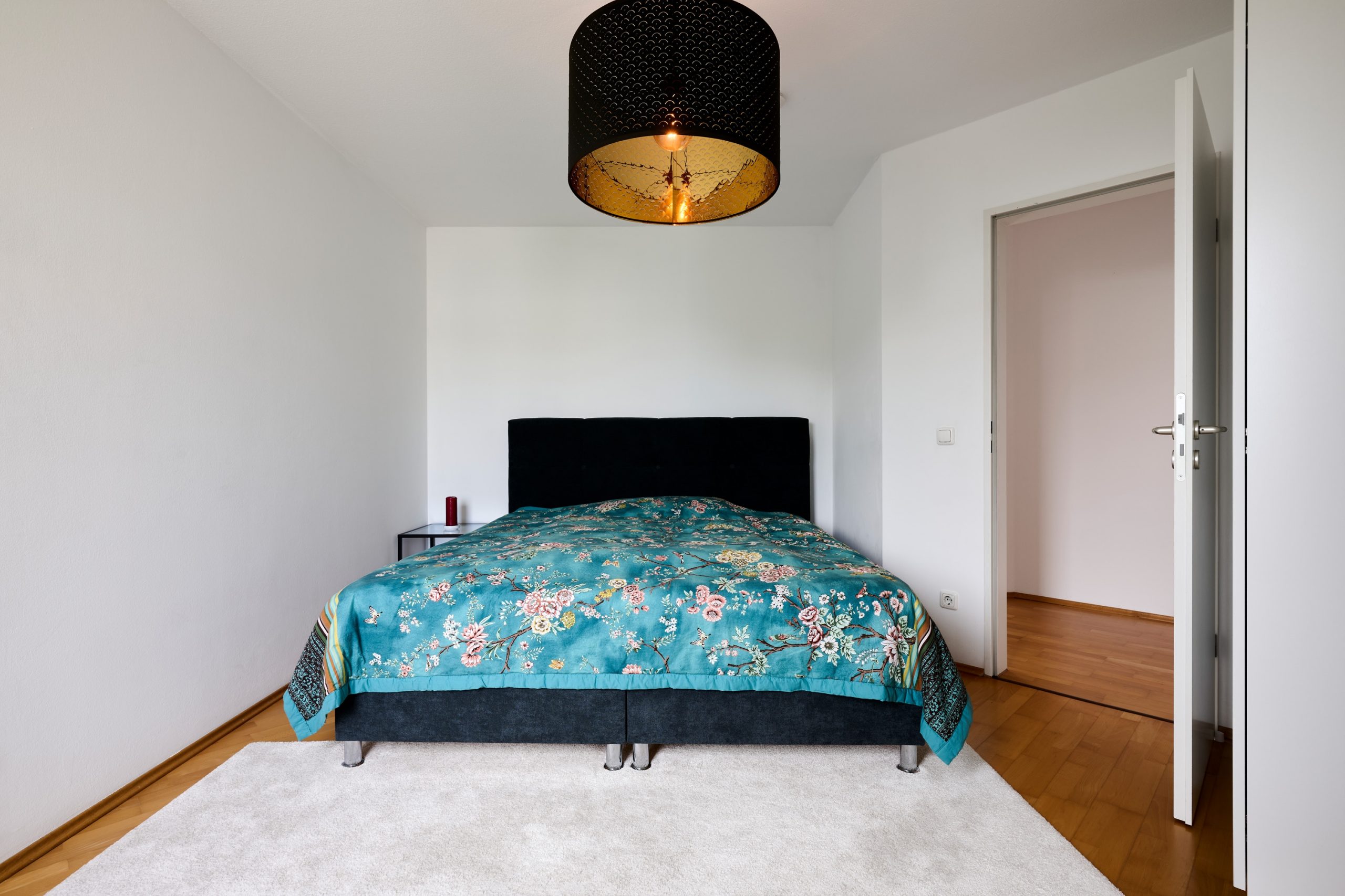 Ankommen, durchatmen und wohlfühlen – freie 2- Zimmer-Wohnung mit sonniger Loggia! — Bild 7