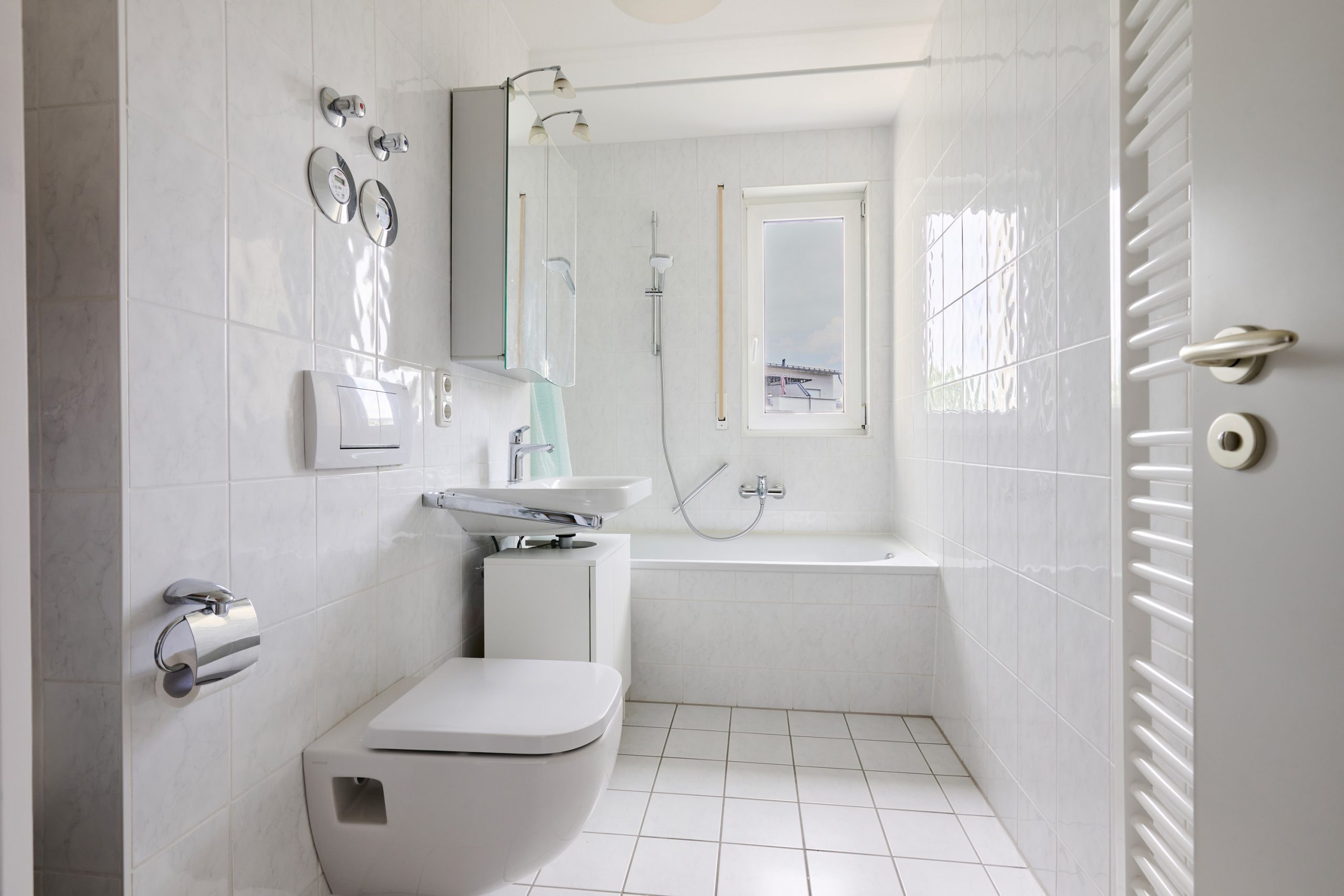 Ankommen, durchatmen und wohlfühlen – freie 2- Zimmer-Wohnung mit sonniger Loggia! — Bild 9